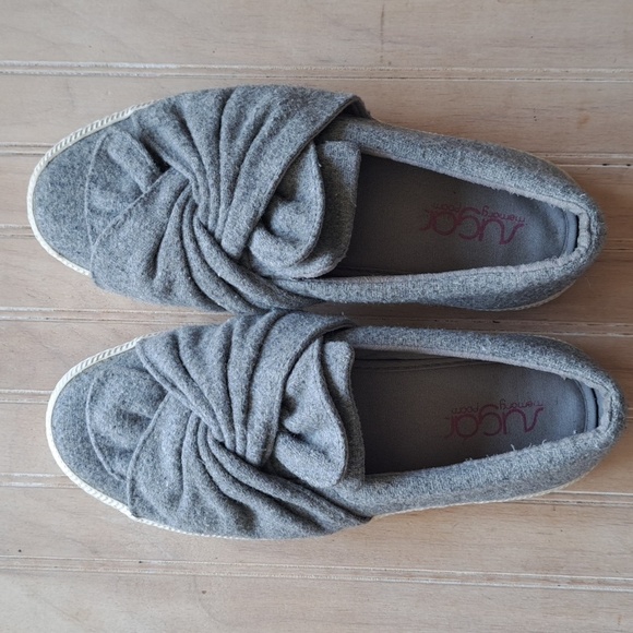 Sugar Gonzo Knot Bow Gray Felt Memory Foam Comfort Textured Slip On Sneakers - Picture 1 of 10
